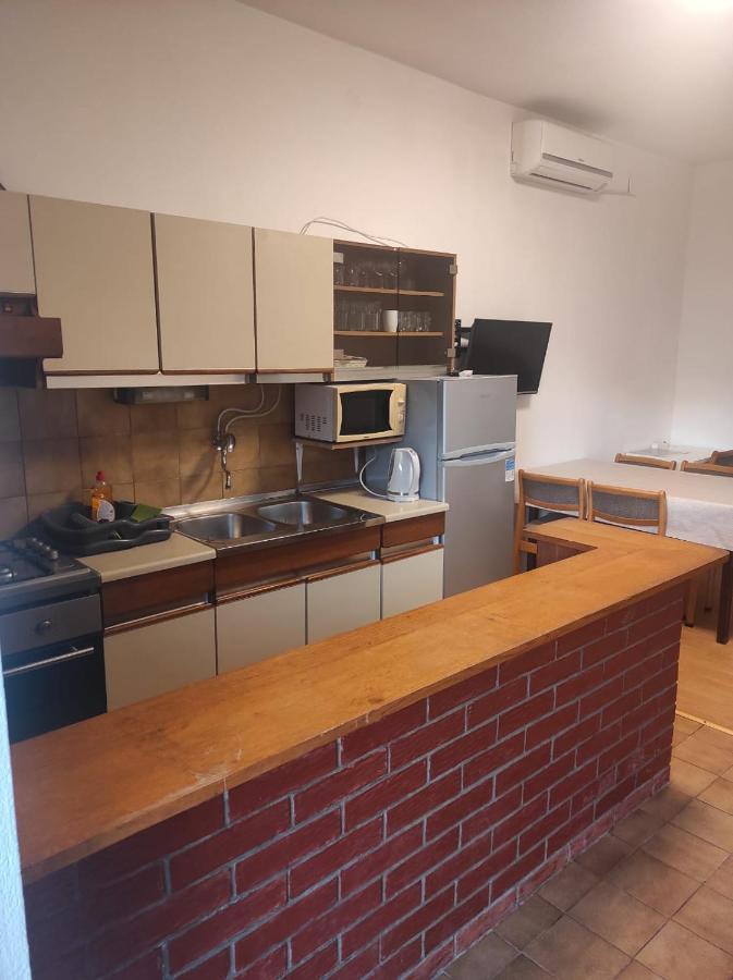 Apartment Ivano Vodice Bagian luar foto