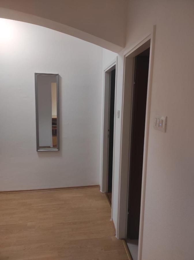 Apartment Ivano Vodice Bagian luar foto