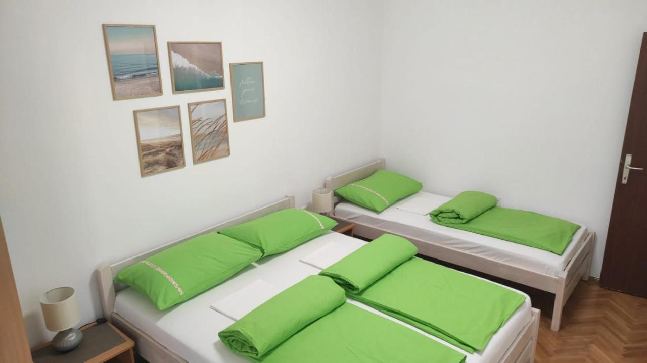 Apartment Ivano Vodice Bagian luar foto